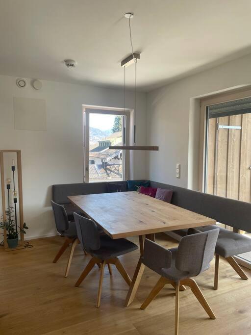 Wunderschoenes 4 Zimmer Apartment Mit Seeblick Bad Wiessee Exteriör bild